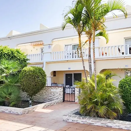 Palm Duplex