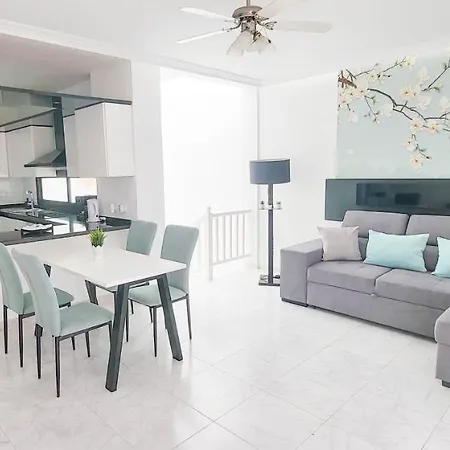 Palm Duplex 펜션 *